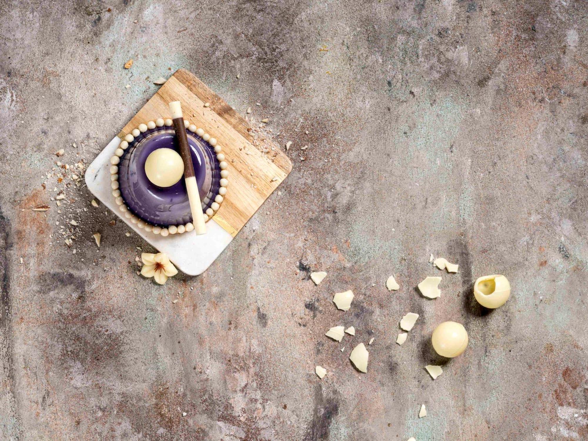 Movenpick Hotel And Residences Ριάντ Εξωτερικό φωτογραφία A cake