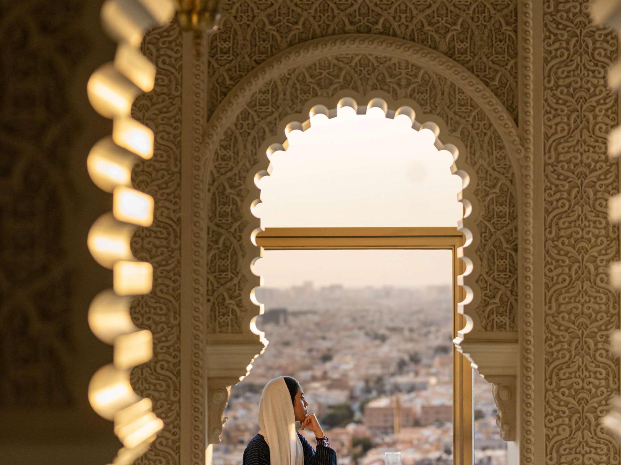 Movenpick Hotel And Residences Ριάντ Εξωτερικό φωτογραφία A Moroccan wedding
